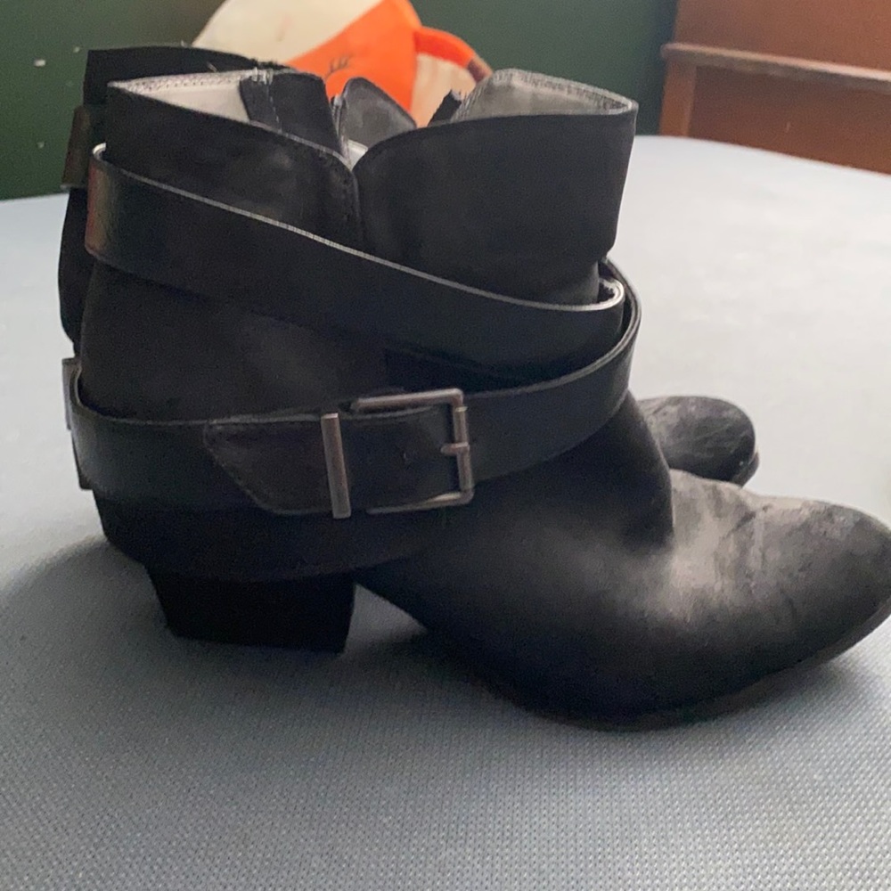 Black ankle bootie